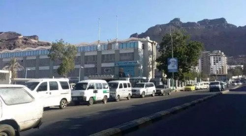 شركة النفط بعدن تبشر المواطنين بحل أزمة المشتقات
