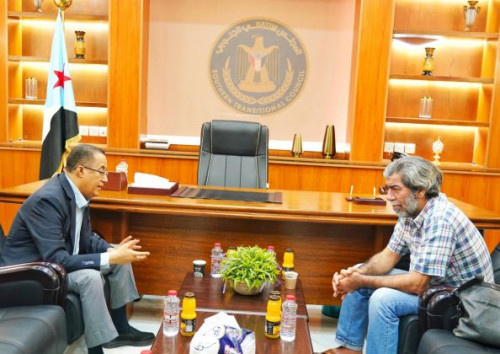 الخُبجي يناقش مع مدير مكتب المبعوث الأممي مستجدات الأوضاع في الجنوب وسُبل تفعيل جهود إحلال السلام