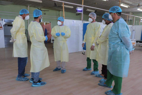 رئيس لجنة مجابهة كورونا بالمجلس الانتقالي يتفقد محجر الأمل العلاجي بالبريقة