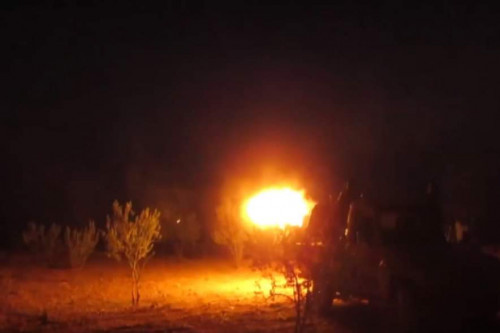 اشتباكات عنيفة بين قوات الحزام الامني ومليشيا الإخوان في مديرية أحور بأبين