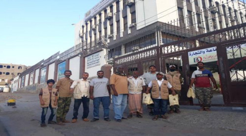 لجنة الإغاثة بانتقالي التواهي تدشن المرحلة الثانية لمبادرة إفطار صائم الرمضانية بالمديرية