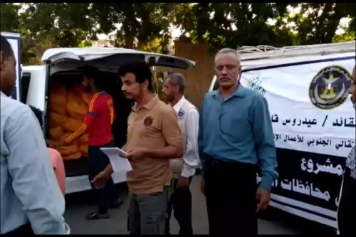 انتقالي الشيخ عثمان يدشن المرحلة الثانية من مبادرة إفطار صائم الرمضانية بالمديرية