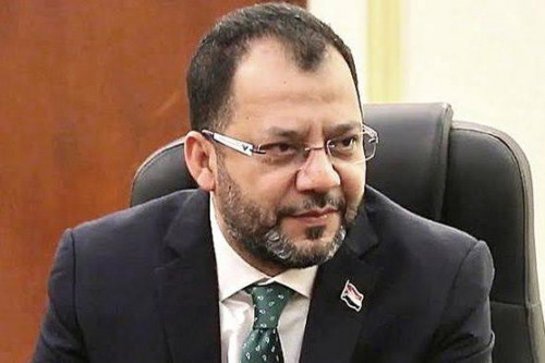 المهندس الكاف يُعزّي عضو الدائرة الإعلامية أشرف خنبري بوفاة والدته