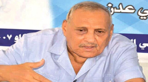 وفاة الصحفي البارز محمد مخشف بالعاصمة عدن