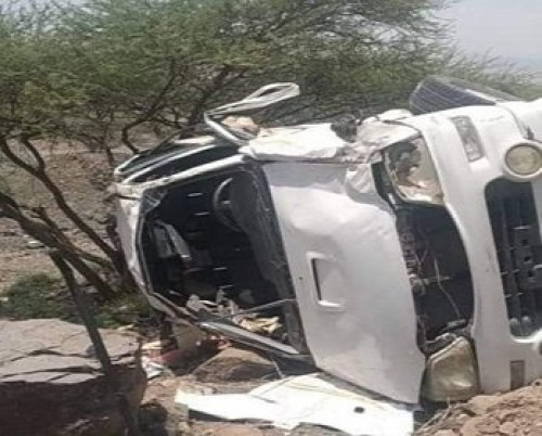 حادث مروري يودي بحياة زوجين ونجاة طفلتيهما في الحبيلين