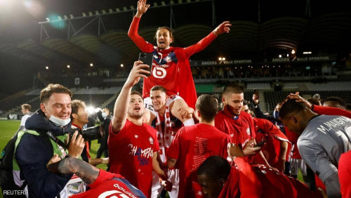 ليل يتوج بلقب الدوري الفرنسي لأول مرة منذ 2011