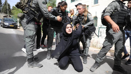 "فاينانشال تايمز": بعد هدنة غزة.. إسرائيل تعتقل مئات الفلسطينيين للترهيب والانتقام