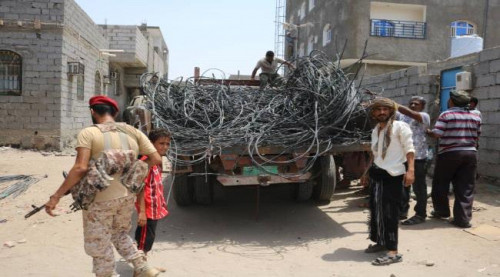مدير عام الشيخ عثمان يدشن حملة قطع الربط العشوائي للتيار الكهربائي