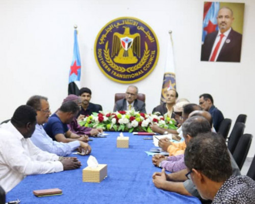 لدى لقائه باللجان المجتمعية بدارسعد.. الجعدي يحث اللجان المجتمعية بالعاصمة عدن على توحيد الجهود مع السلطة المحلية خدمة للمواطن