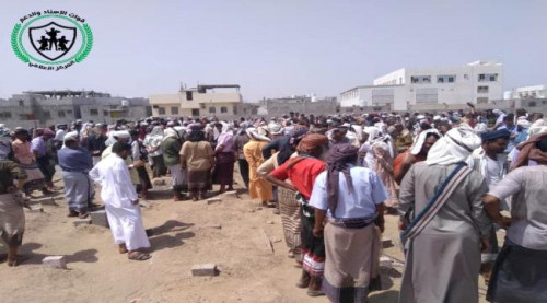 تشييع مهيب لجثمان الشهيد القائد حيدرة جبران في العاصمة عدن