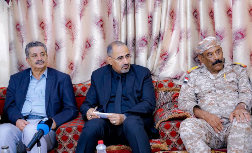 خلال لقائه الموسع بوجهائها وأعيانها.. الرئيس الزُبيدي: ردفان مهد ثورة الجنوب وشرارتها التي أحرقت الغزاة