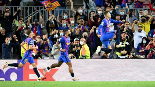 برشلونة يحقق فوزه الأول في دوري الأبطال على حساب دينامو كييف