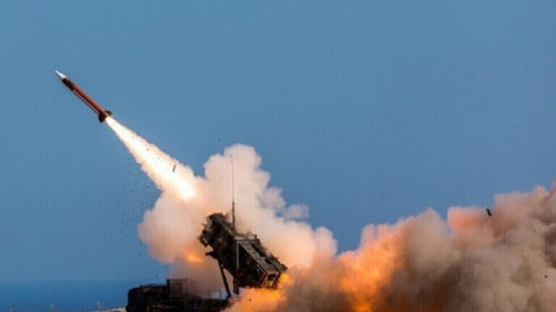 الدفاعات الجوية للتحالف تُدمر صاروخا باليستيا أطلقه الحوثيون باتجاه ظهران الجنوب في السعودية