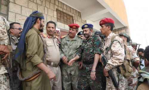 ألوية العمالقة تستضيف اجتماعا تنسيقيا بين قوات الشرعية والانتقالي الجنوبي في أبين