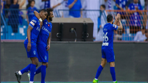 الهلال يهزم الفيصلي ويتوج بلقب الدوري السعودي