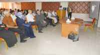 رئيس جامعة عدن يفتتح ندوة علمية في مجال جراحة المناظير بكلية الطب