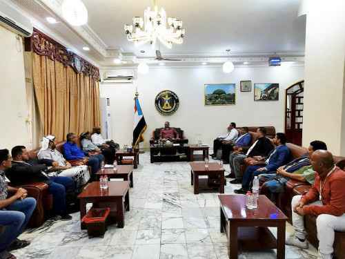 الرئيس الزُبيدي يلتقي ممثلين عن الجالية الجنوبية في المملكة العربية السعودية