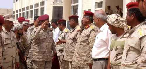 بحضور وزير الدفاع.. اللواء &ldquo;التميمي&rdquo; يتسلّم مهامه كقائد للمنطقة العسكرية الثانية بالمكلا