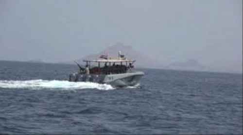 هجوم حوثي بطيران مسير يستهدف قطاع خفر السواحل بالبحر الأحمر