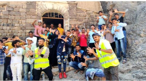 صندوق رعاية المعاقين ومؤسسة "رموز" ينظمان رحلة ترفيهية تعريفية لمتحدي الإعاقة السمعية بعدن