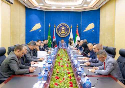 رئاسة الانتقالي تثمّن الدعم الإماراتي لبلادنا تنمويا وخدميا