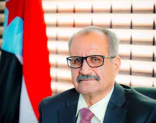 نائب الأمين العام يُعزَّي في وفاة المناضل اللواء محمد مثنى المحجري