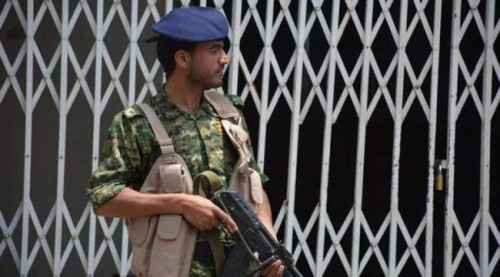 الموت تعذيبا.. يحصد أرواح المعتقلين في سجون الحوثي والإخوان