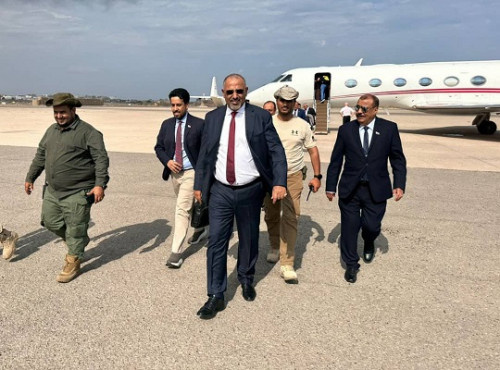 عودة الرئيس الزُبيدي.. تباشير بحلحلة أوضاع العاصمة عدن والجنوب
