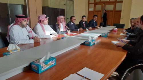 فريق سعودي يصل إيران لترتيب إعادة افتتاح ممثليات ديبلوماسية