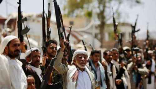 رؤوس الحوثي تتساقط على صخرة التصعيد.. جحيم الجبهات يحصد قادة المليشيات