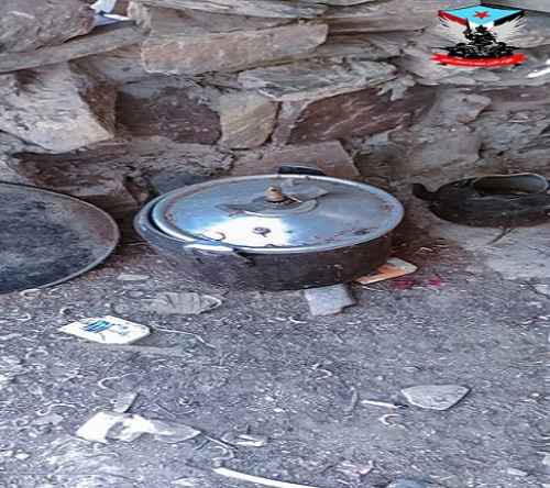 القوات المسلحة الجنوبية تُفكّك شبكات ألغام وعبوات ناسفة بوادي الخيالة بأبين