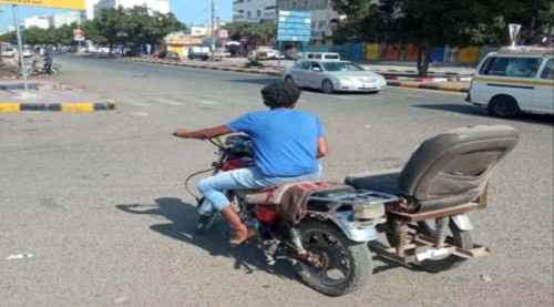 عدن.. حظر الدراجات النارية ثلاثية العجلات بمديرية المنصورة