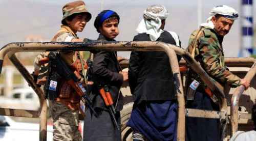 قادة الحوثي يتبادلون الاتهامات بتبديد 40 مليار دولار