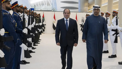 محمد بن زايد والسيسي يبحثان علاقات البلدين وتطورات المنطقة
