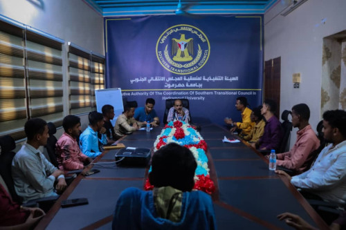 رئيس منسقية الانتقالي بجامعة حضرموت يلتقي طلاب المناطق الشرقية بالمحافظة 1 6522f85a705d7