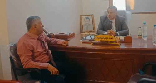 نائب محافظ عدن يزور كلية الإعلام ويلتقي عميدها