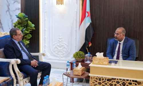الرئيس الزُبيدي: لن نسمح بأي تجاوزات تمس القضاء واستقلاليته
