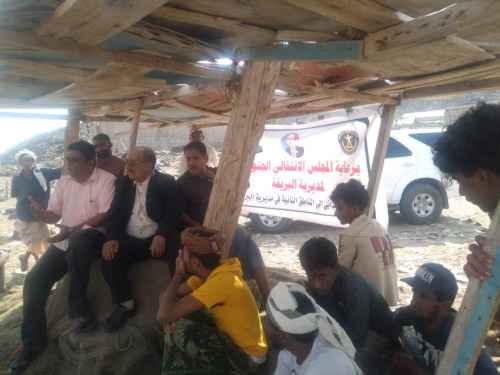 قيادة انتقالي البريقة تتفقد منطقة قعوة غربي المديرية