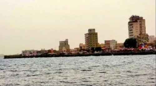 مليشيات الحوثي تعيد تموضعها بالحديدة بعد الضربة الأمريكية