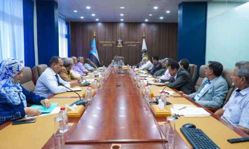 الهيئة الاقتصادية والخدمية بالانتقالي تقف أمام الأوضاع الاقتصادية التي يعيشها شعب الجنوب