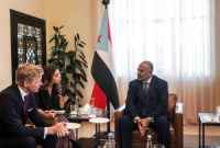 الرئيس الزُبيدي يناقش مع المبعوث الأممي جهود إعادة إحياء مسار السلام والعملية السياسية &nbsp;