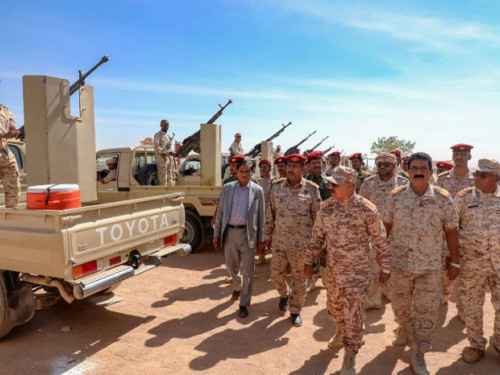 اللواء البحسني يوجه بالتحضير لمناورة عسكرية بذكرى تحرير المكلا