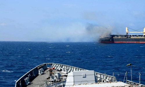 شركة "أمبري" البريطانية: استهداف سفينة على مسافة 61 ميلا بحريا جنوب غربي الحديدة