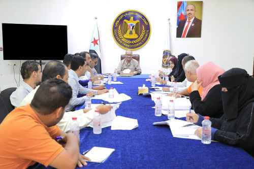 &nbsp;الأمانة العامة بالانتقالي تدعو الحكومة لتحقيق مطالب أبناء شبوة بإنشاء مصفاة نفطية في المحافظة