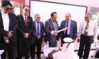 محافظ حضرموت يدشّن اختبارات إنهاء شهادة الثانوية العامة ويوجّه بتوفير البيئة العلمية المحفّزة لإنجاحها