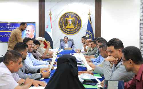  الأمانة العامة تعقد لقاءً تشاورياً مع الإدارات الإدارية والمالية بالهيئات المحلية للمجلس الانتقالي بالمحافظات