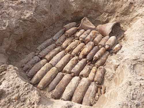 &ldquo;مسام&rdquo; يتلف 272 قذيفة وذخيرة غير منفجرة في أبين.