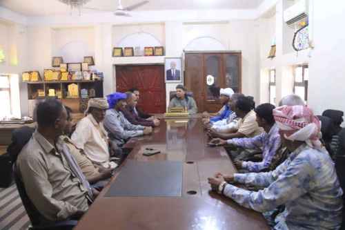 رئيس تنفيذية انتقالي سقطرى يلتقي محافظ المحافظة