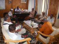 رئيس تنفيذية انتقالي الديس الشرقية يناقش مع مدير عام المديرية آلية تنسيق الجهود لخدمة المواطنين 