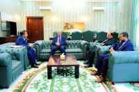 لرئيس الزُبيدي يطّلع على الأوضاع الخدمية والأمنية والعسكرية في محافظتي أبين والضالع